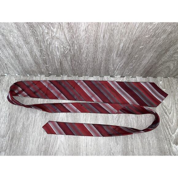 Van Heusen Men's Silk Ties Set of 3 Geometric Designer Multicolor - Picture 8 of 9